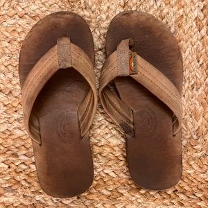 LITTLE KIDS RAINBOW brown Leather flip flop sandals size 12/3 girl/boy so cute